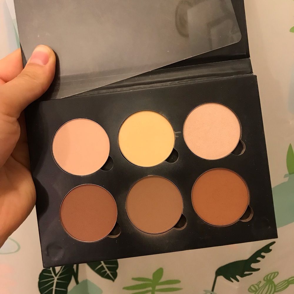 Anastasia contour palette